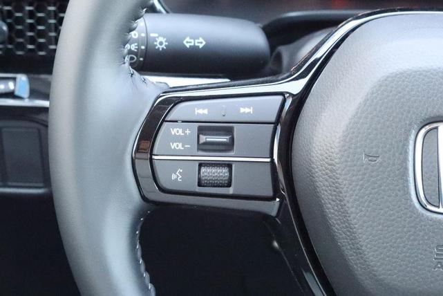 Photo of 2026 Meteorite Gray Metallic Honda CR-V