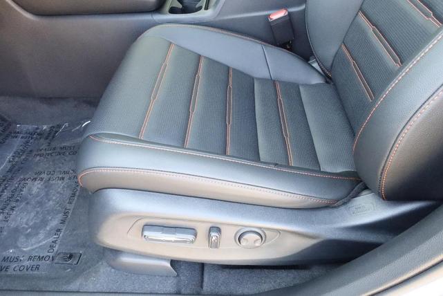 Photo of 2026 Solar Silver Metallic Honda CR-V Hybrid