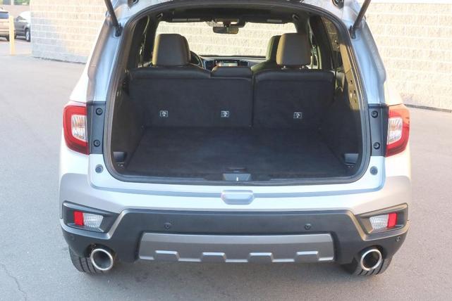 Photo of 2022 Lunar Silver Metallic Honda Passport