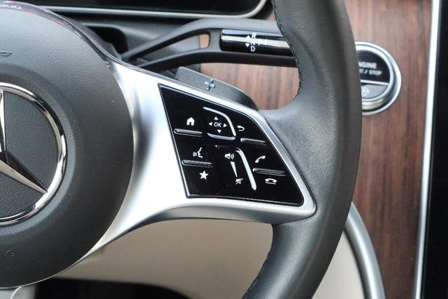 Photo of 2024 Polar White Mercedes-Benz C-Class