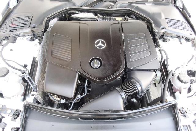 Photo of 2024 Polar White Mercedes-Benz C-Class