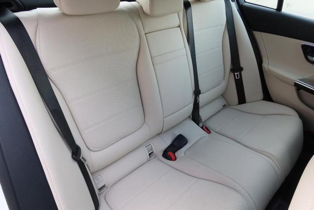 Photo of 2024 Polar White Mercedes-Benz C-Class