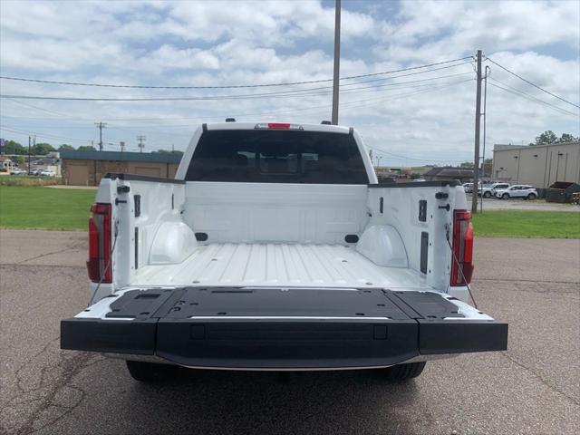 Photo of 2025 Star White Metallic Tri-Coat Ford F-150