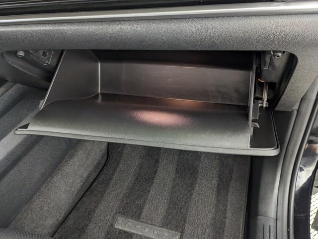 Photo of 2024 Ebony Black Kia Sorento
