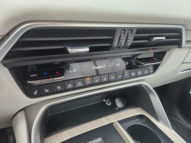 Photo of 2025 Deep Crystal Blue Mica Mazda CX-90 PHEV