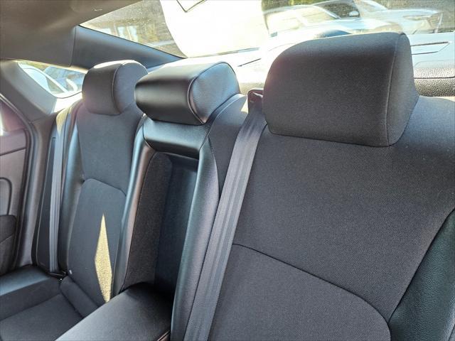Photo of 2025 Platinum White Pearl Honda Civic