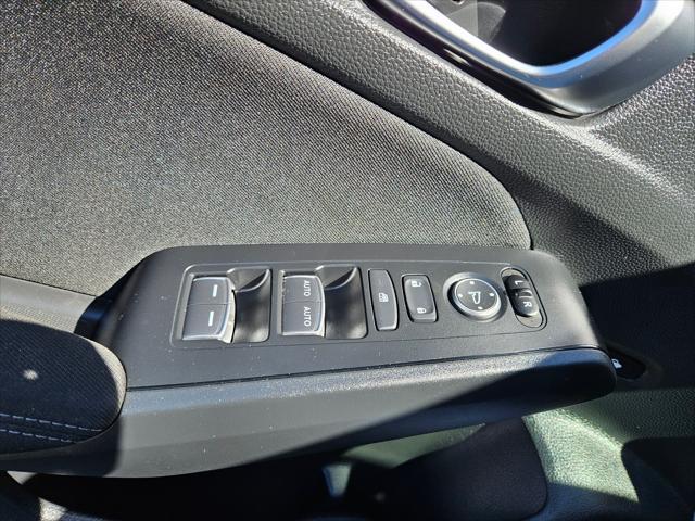 Photo of 2025 Platinum White Pearl Honda Civic