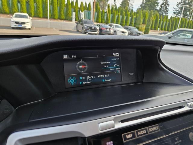 Photo of 2016 Crystal Black Pearl Honda Accord