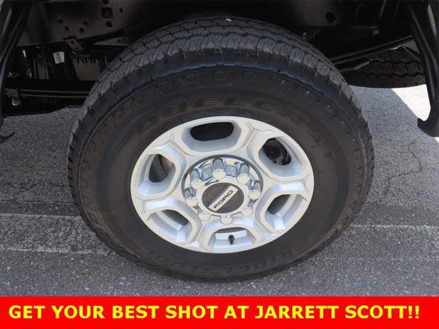 Photo of 2025 Carbonized Gray Metallic Ford F-250
