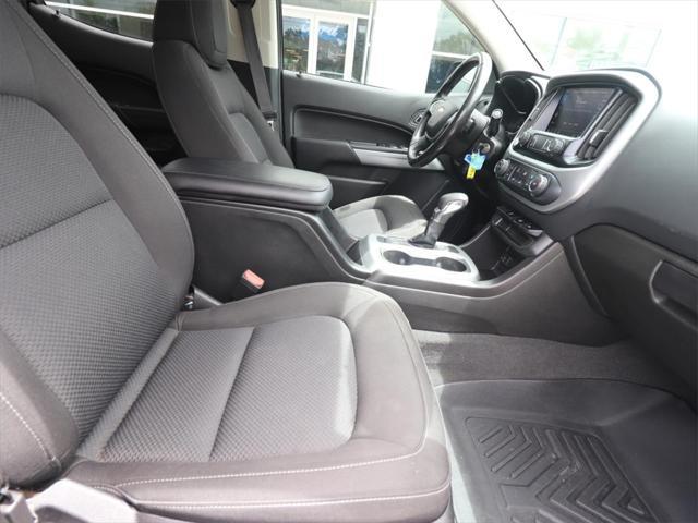 Photo of 2022 Summit White Chevrolet Colorado