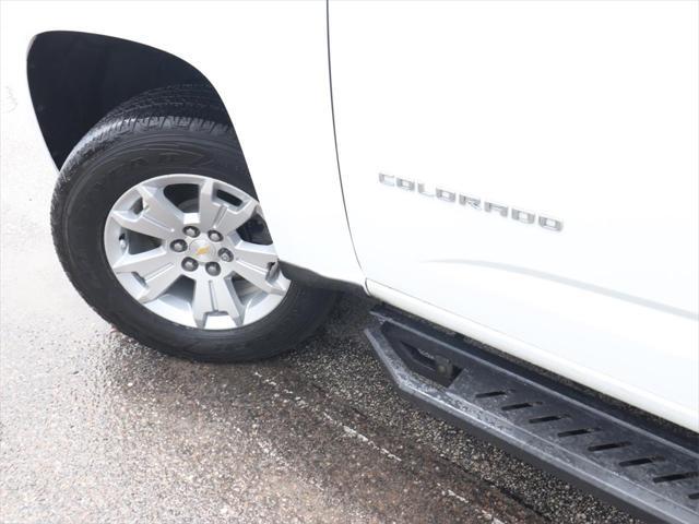 Photo of 2022 Summit White Chevrolet Colorado