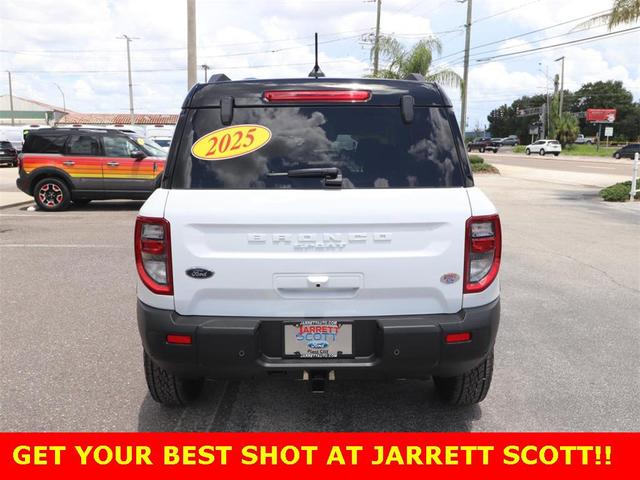 Photo of 2025 Oxford White Ford Bronco Sport