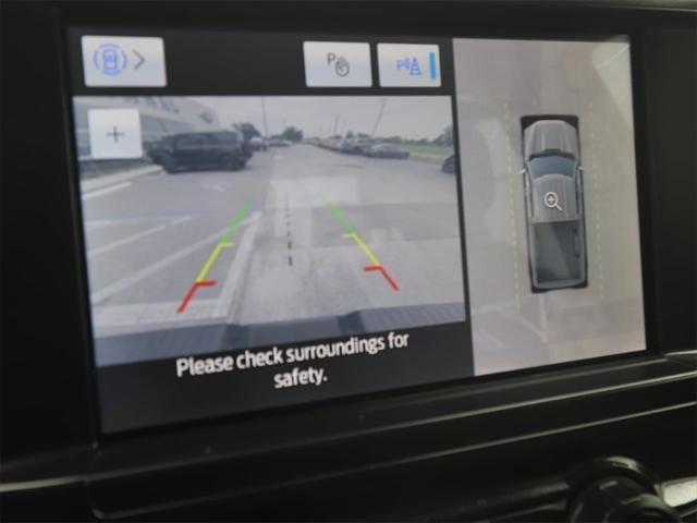 Photo of 2022 Oxford White Ford F-150