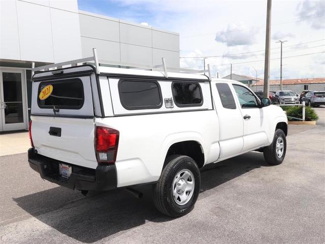 Photo of 2021 Super White Toyota Tacoma