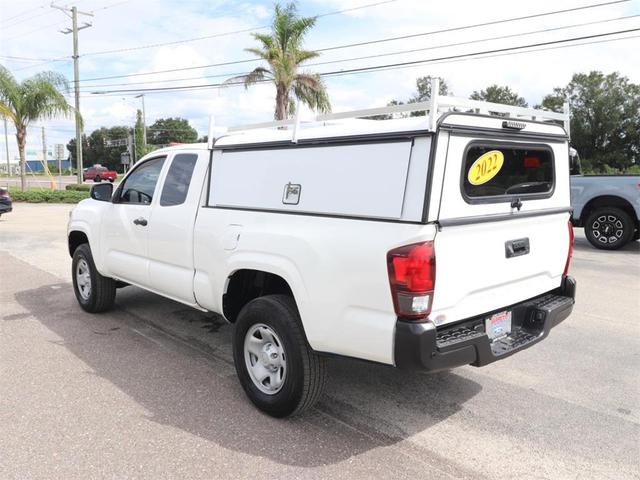 Photo of 2022 White Toyota Tacoma