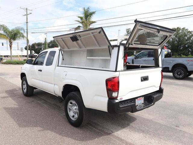 Photo of 2022 White Toyota Tacoma