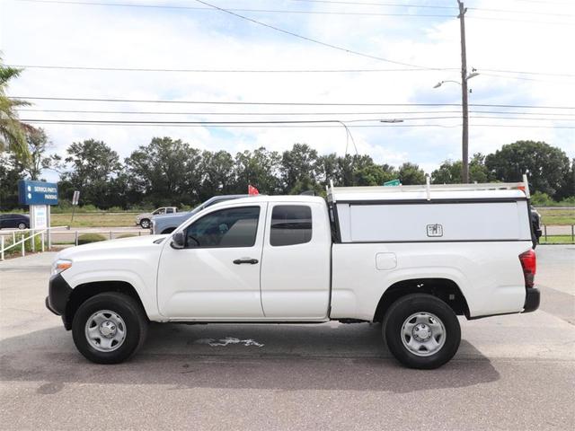 Photo of 2022 White Toyota Tacoma