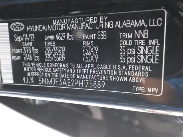 Photo of 2023 Phantom Black Hyundai TUCSON
