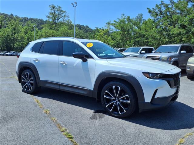 Photo of 2023 Wind Chill Pearl Mazda CX-50