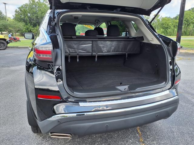 Photo of 2023 Black Nissan Murano