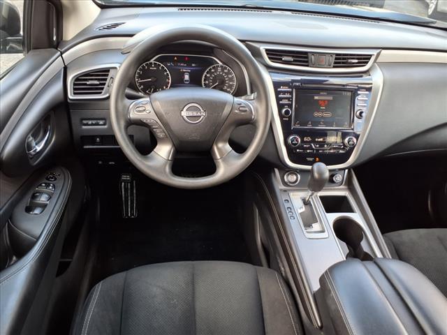 Photo of 2023 Black Nissan Murano