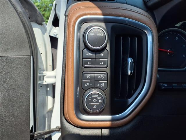 Photo of 2022 Summit White Chevrolet Silverado 2500
