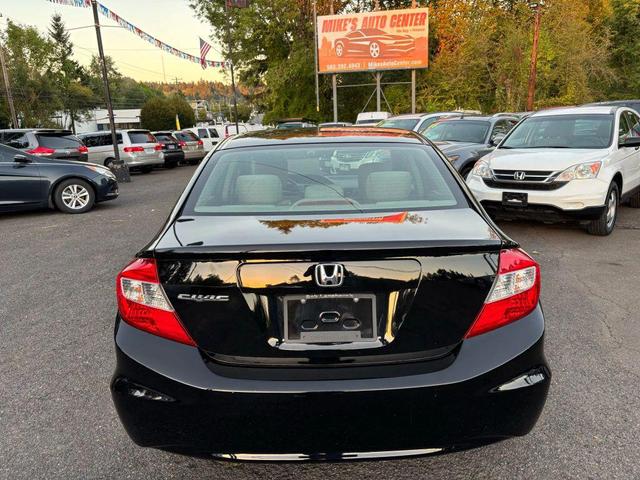 Photo of 2012 Black Honda Civic