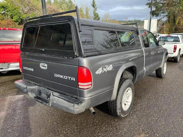 Photo of 2004 Graphite Metallic Clearcoat Dodge Dakota