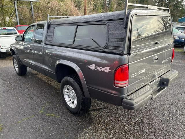 Photo of 2004 Graphite Metallic Clearcoat Dodge Dakota
