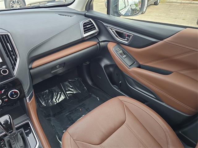 Photo of 2021 Horizon Blue Pearl Subaru Forester