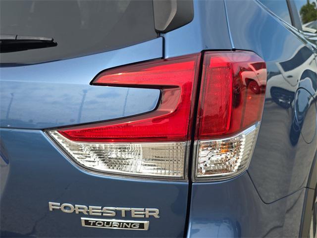 Photo of 2021 Horizon Blue Pearl Subaru Forester