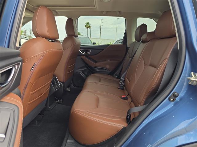 Photo of 2021 Horizon Blue Pearl Subaru Forester
