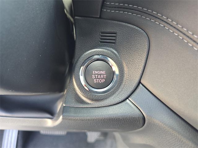 Photo of 2025 Crystal White Pearl Subaru Legacy