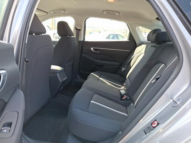 Photo of 2023 Curated Silver Hyundai SONATA