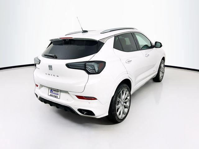 Photo of 2025 White Frost Tricoat Buick Encore GX