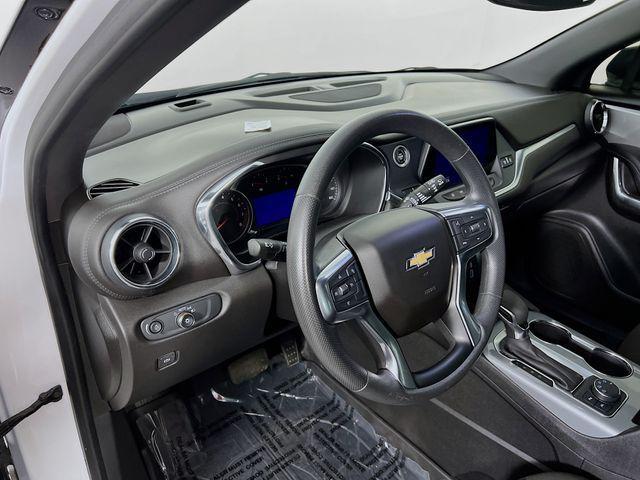 Photo of 2021 Summit White Chevrolet Blazer