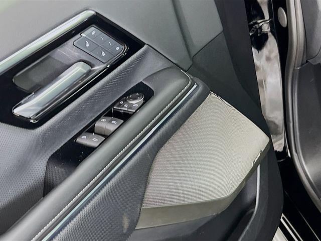 Photo of 2025 Onyx Black GMC Sierra EV