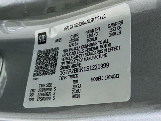 Photo of 2025 Sterling Metallic GMC Canyon