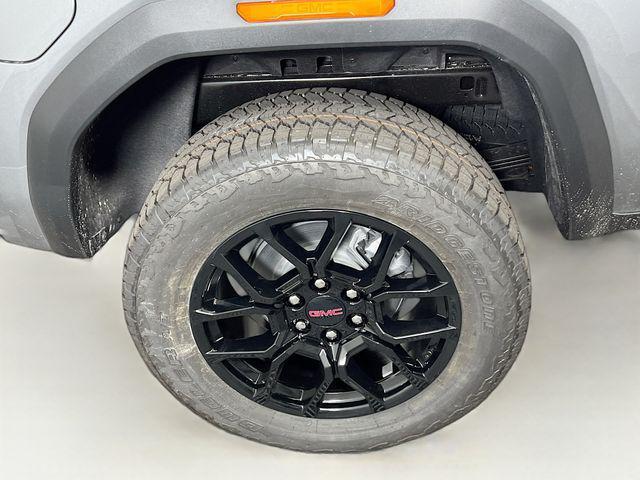 Photo of 2025 Sterling Metallic GMC Canyon