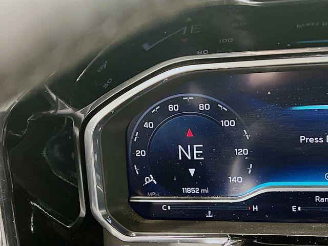 Photo of 2024 Black Chevrolet Silverado 1500