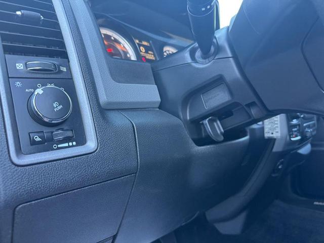 Photo of 2014 Black Clearcoat RAM 1500