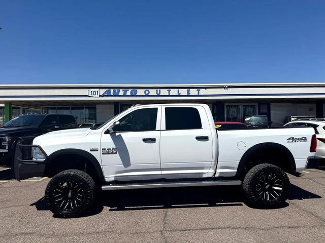 Photo of 2017 Bright White Clearcoat RAM 2500