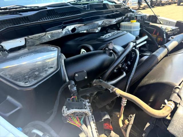 Photo of 2017 Bright White Clearcoat RAM 2500