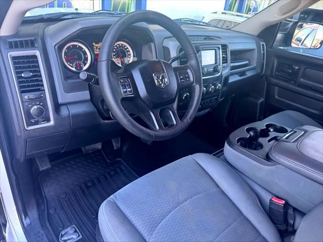 Photo of 2017 Bright White Clearcoat RAM 2500