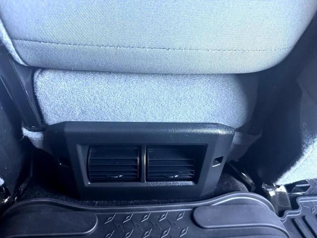 Photo of 2017 Bright White Clearcoat RAM 2500