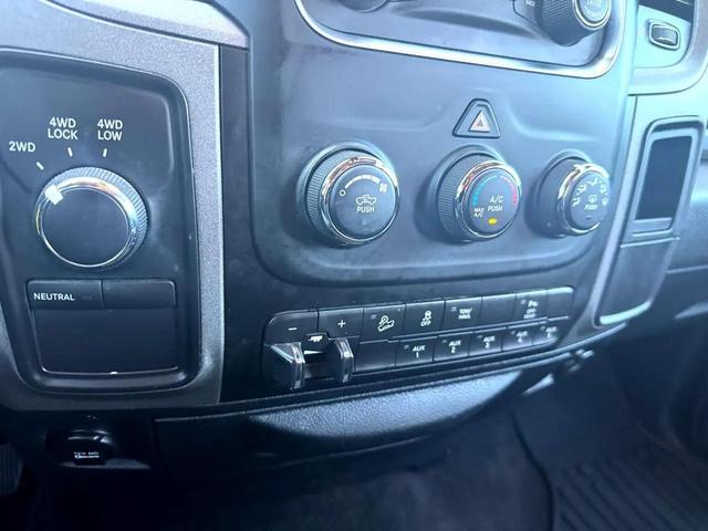 Photo of 2017 Bright White Clearcoat RAM 2500