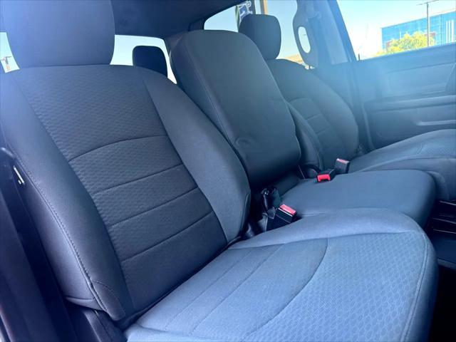 Photo of 2017 Bright White Clearcoat RAM 2500