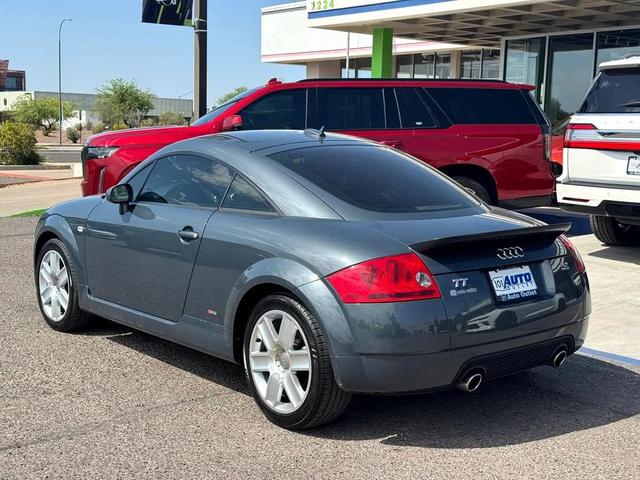 Photo of 2006 Dolomite Gray Pearl Effect Audi TT