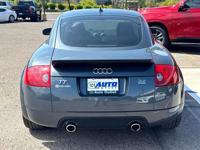 Photo of 2006 Dolomite Gray Pearl Effect Audi TT