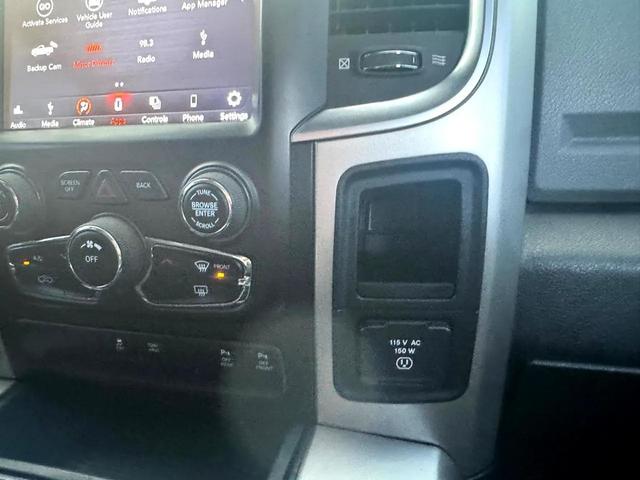 Photo of 2018 Bright Silver Metallic Clearcoat RAM 1500
